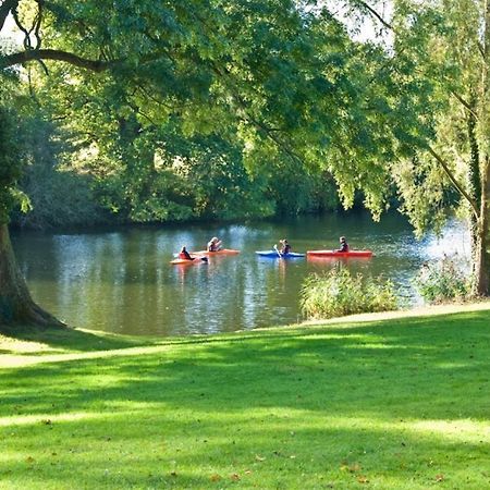Serene Getaway Apartments Maidstone Bagian luar foto